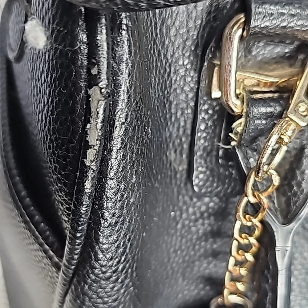 Ted Lapidus Paris leather black shoulder bag handbag includes coin purse